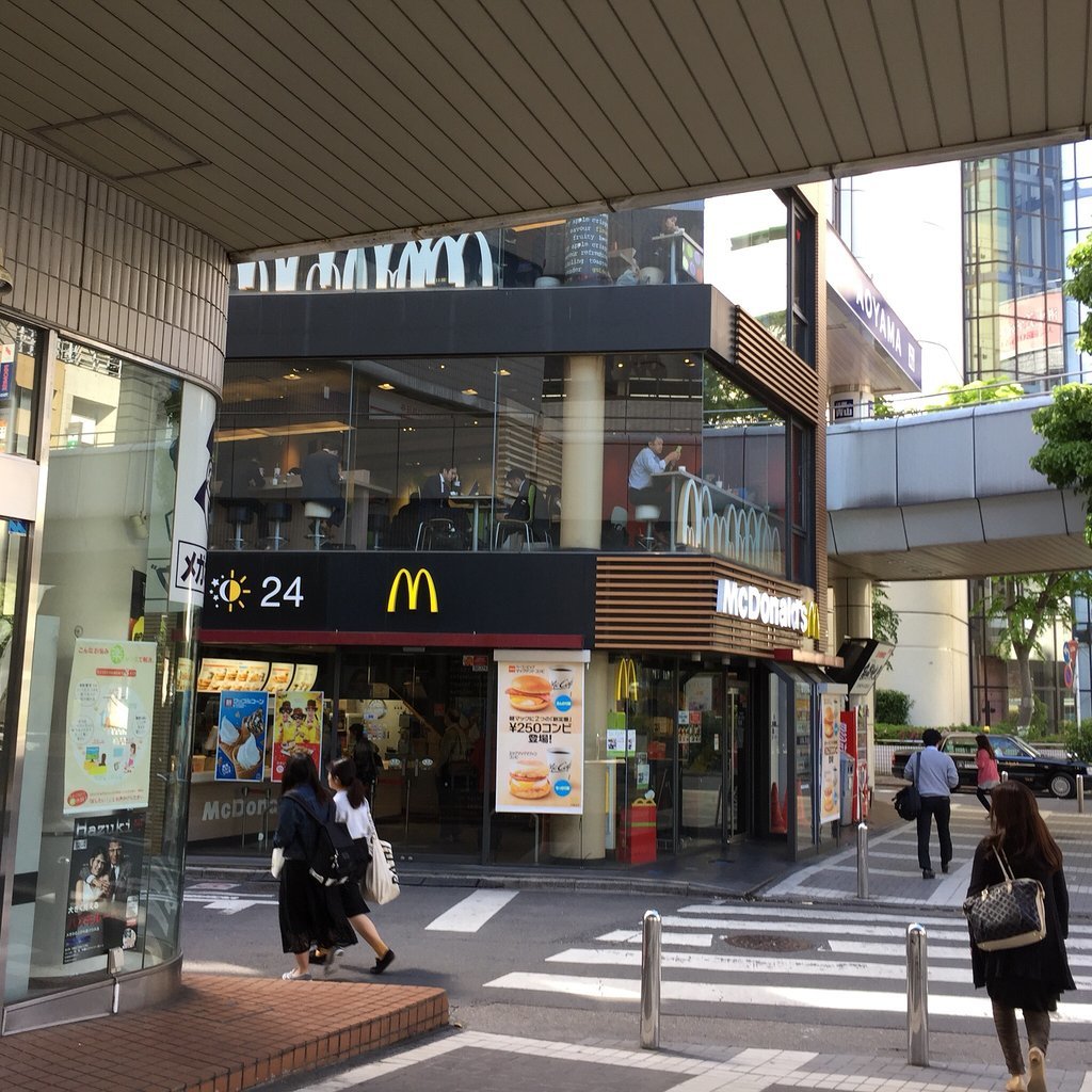 McDonald`s Omiya West Entrance